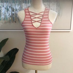 Rue‎ 21 top size small pink and white color